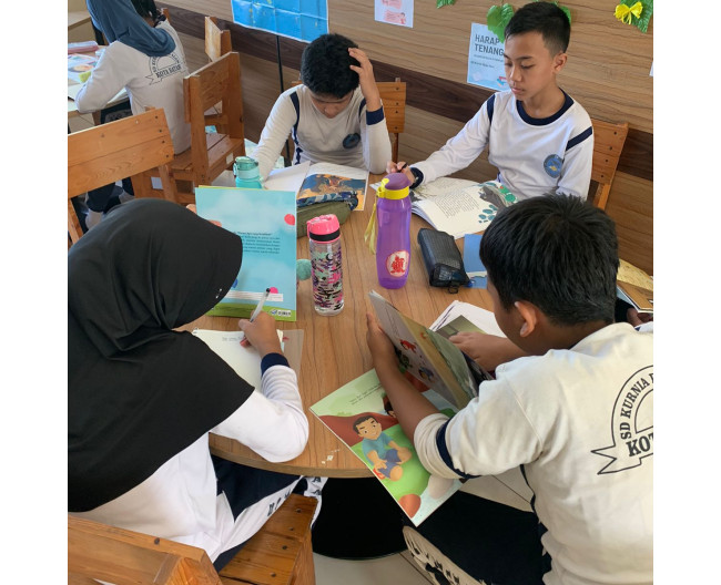 Kunjungan Perpustakaan