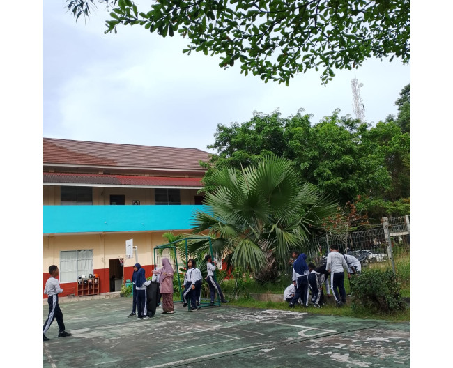 Gotong Royong Sekolah
