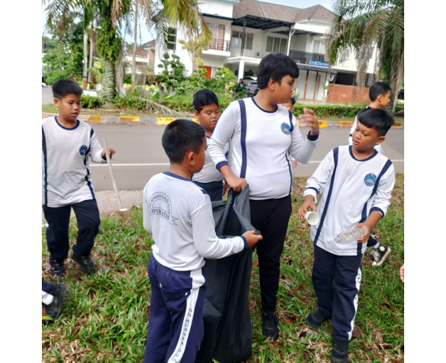 Gotong Royong Sekolah